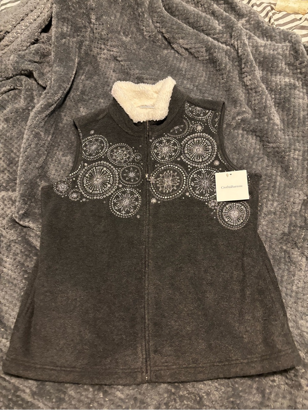 Womens size M New With Tags Cozy Dark Gray Embellished Fleece Vest